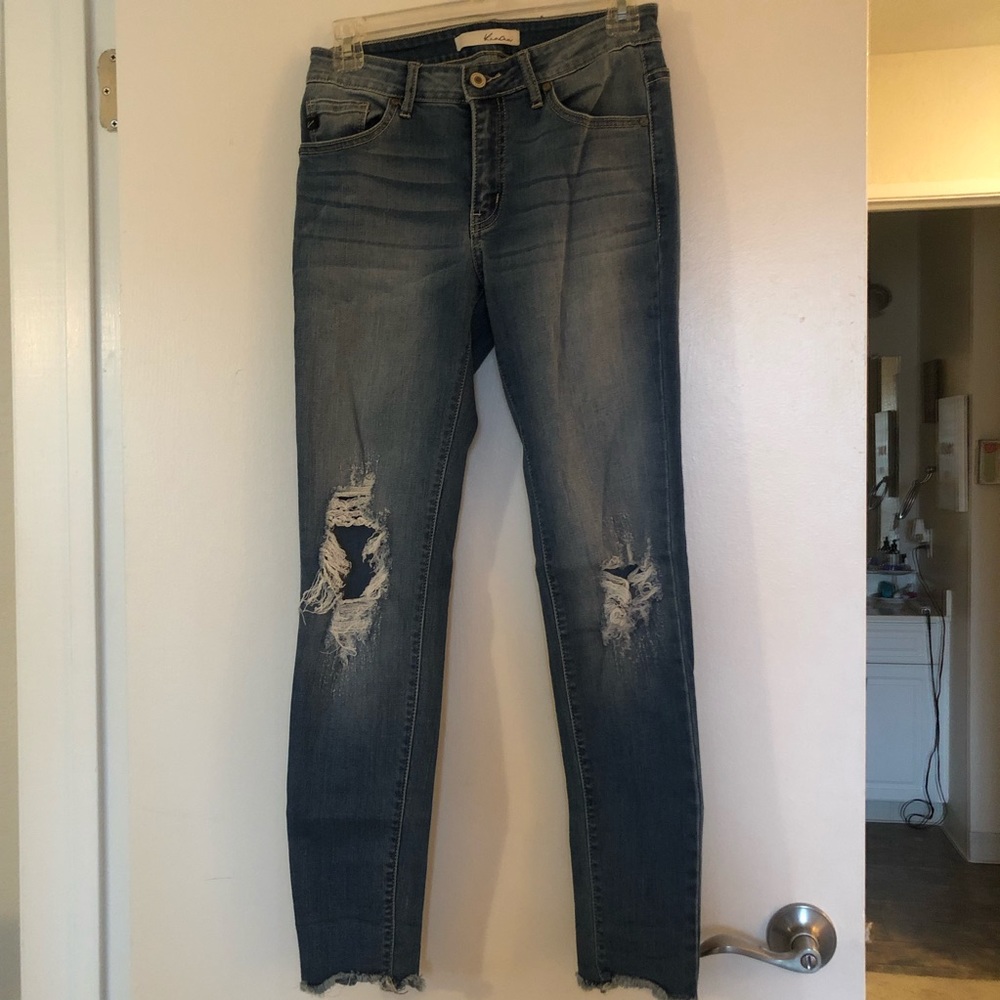 Kancan VICI Skinny Destroyed Jean
